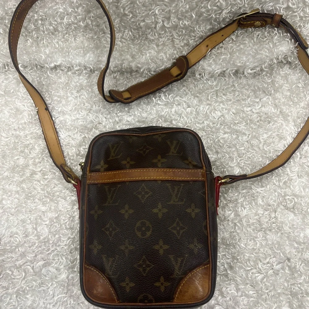 Louis Vuitton Monogram Danube Crossbody Bag - Picture 9 of 16